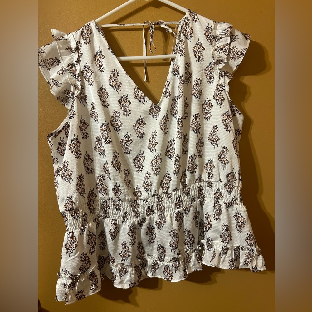 V-neck printed blouse